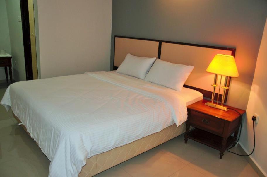 Senrose Hotel Kuantan Dış mekan fotoğraf